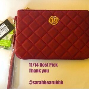Badgley Mischka Studio Quilted clutch  New!